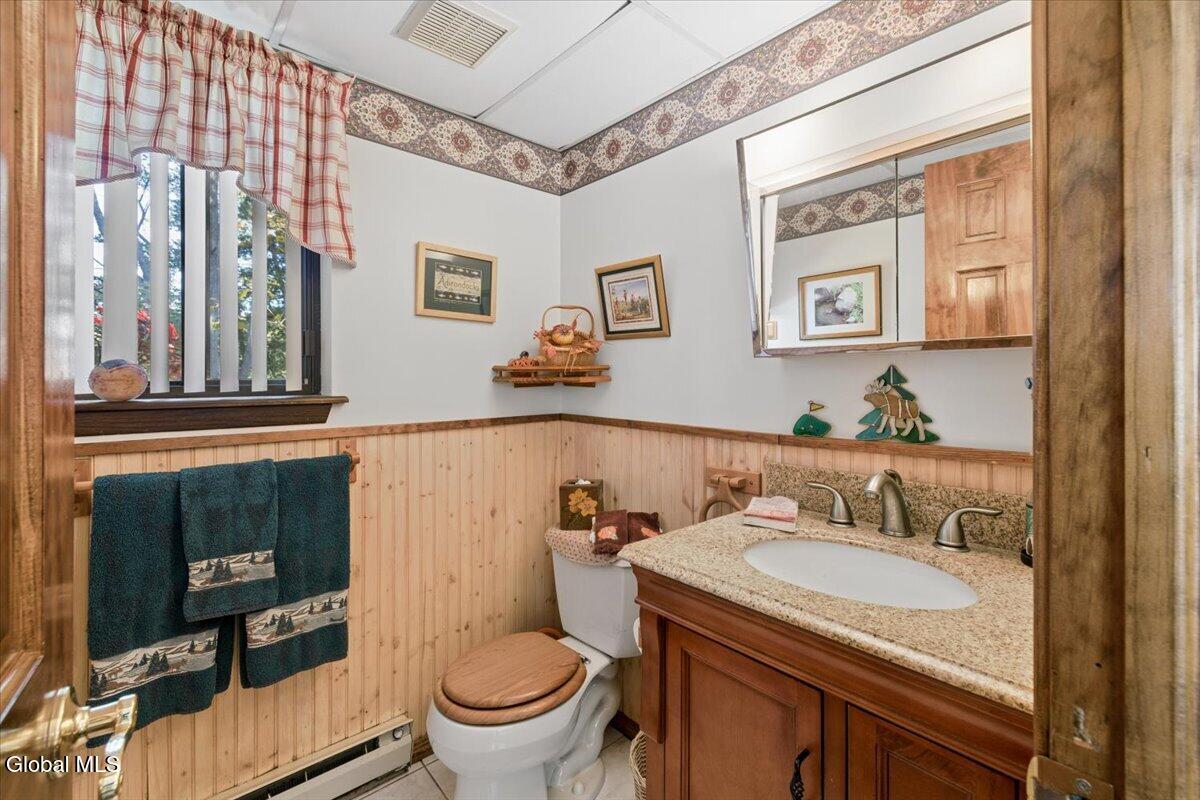 16 Evergreen Road Chestertown NY 12817