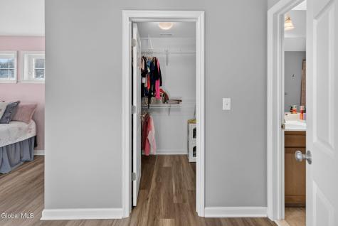 503 Grayson Place Glenville NY 12302