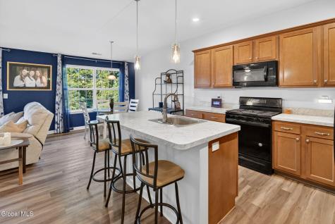 503 Grayson Place Glenville NY 12302