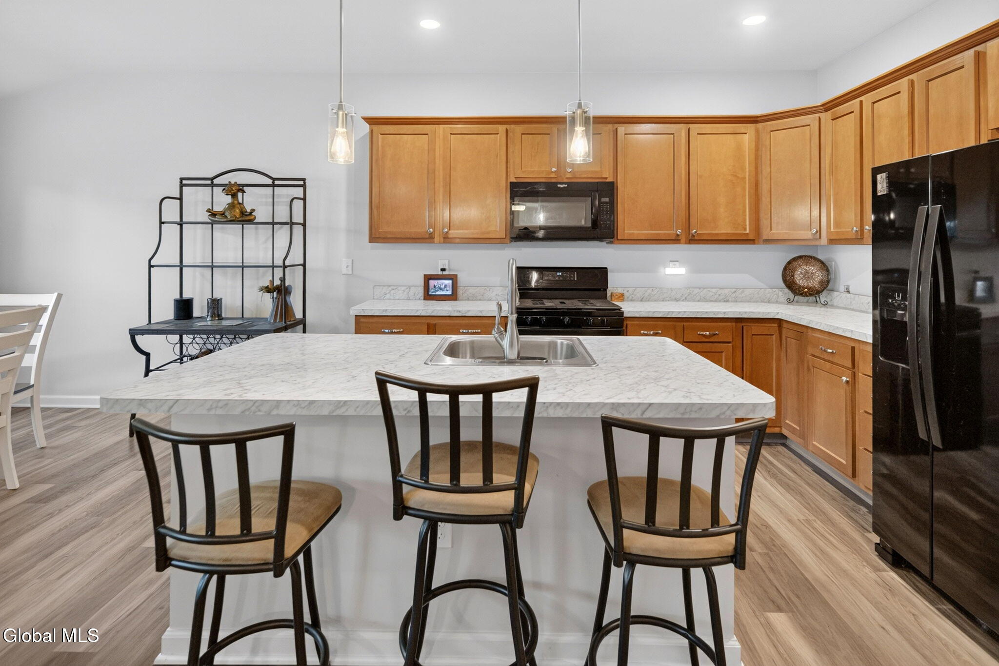 503 Grayson Place Glenville NY 12302