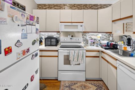 103 Greenwich Drive Albany NY 12203