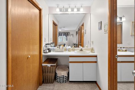 103 Greenwich Drive Albany NY 12203