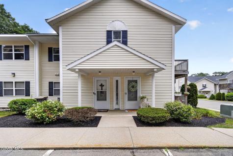 103 Greenwich Drive Albany NY 12203