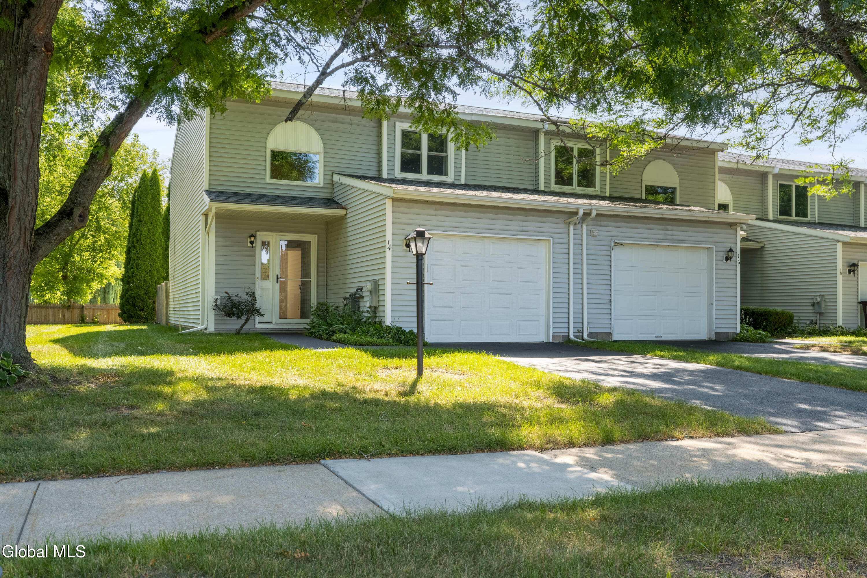 14 Tompion Lane Saratoga Springs NY 12866