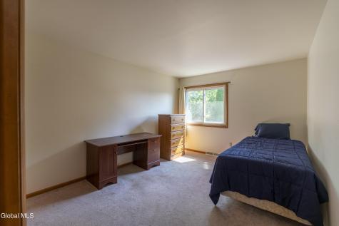 14 Tompion Lane Saratoga Springs NY 12866