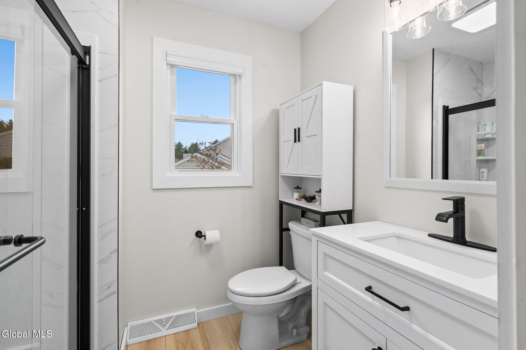 9 Old Mill Lane Queensbury NY 12804
