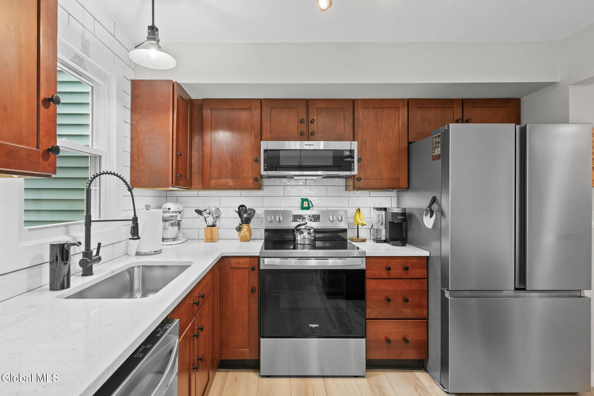 9 Old Mill Lane Queensbury NY 12804