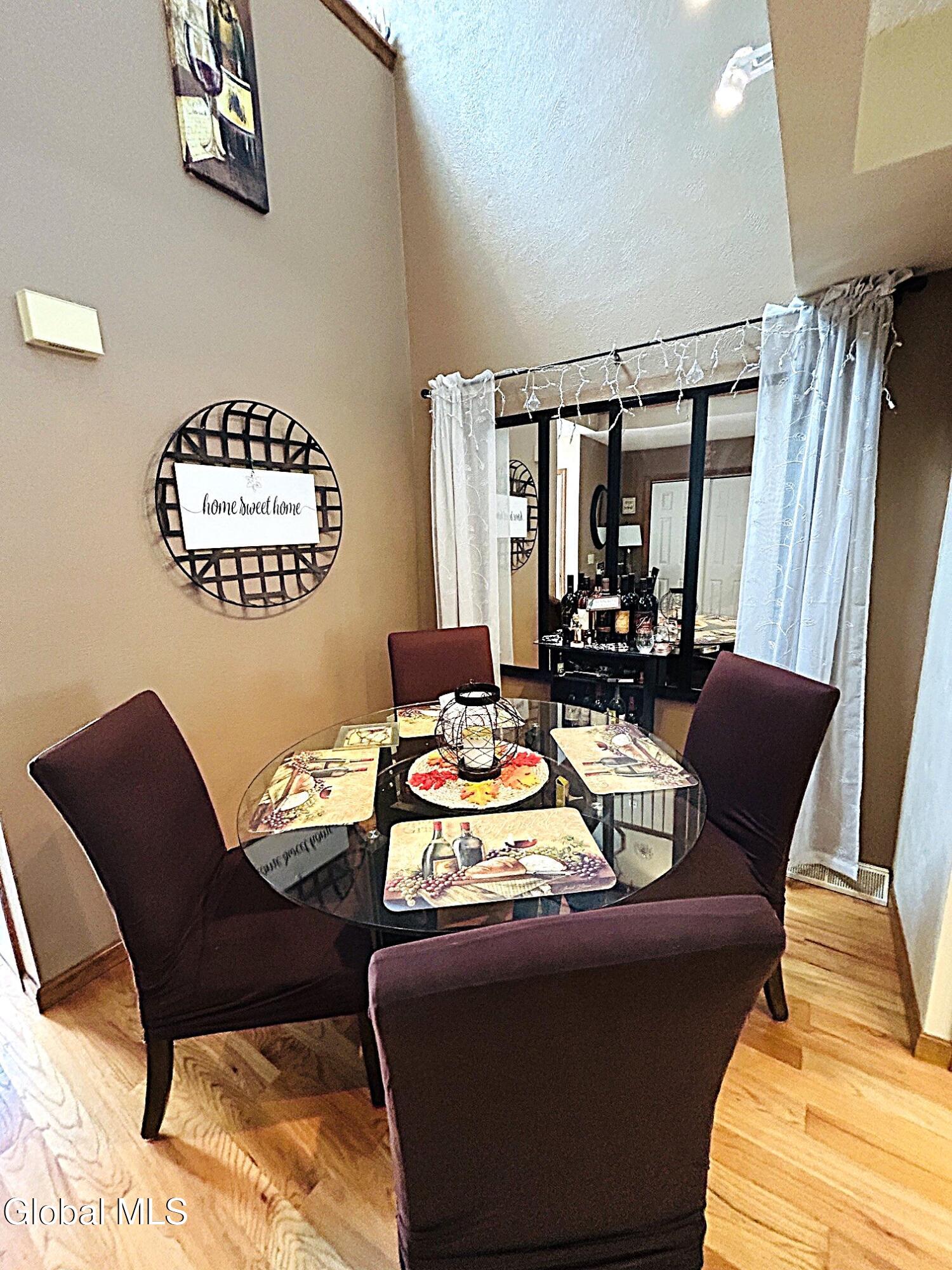 26 Wilan Lane Albany NY 12203