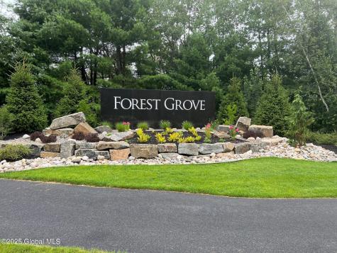 67 Daintree Drive Saratoga Springs NY 12866