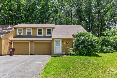 34 Pepperbush Place Malta NY 12020