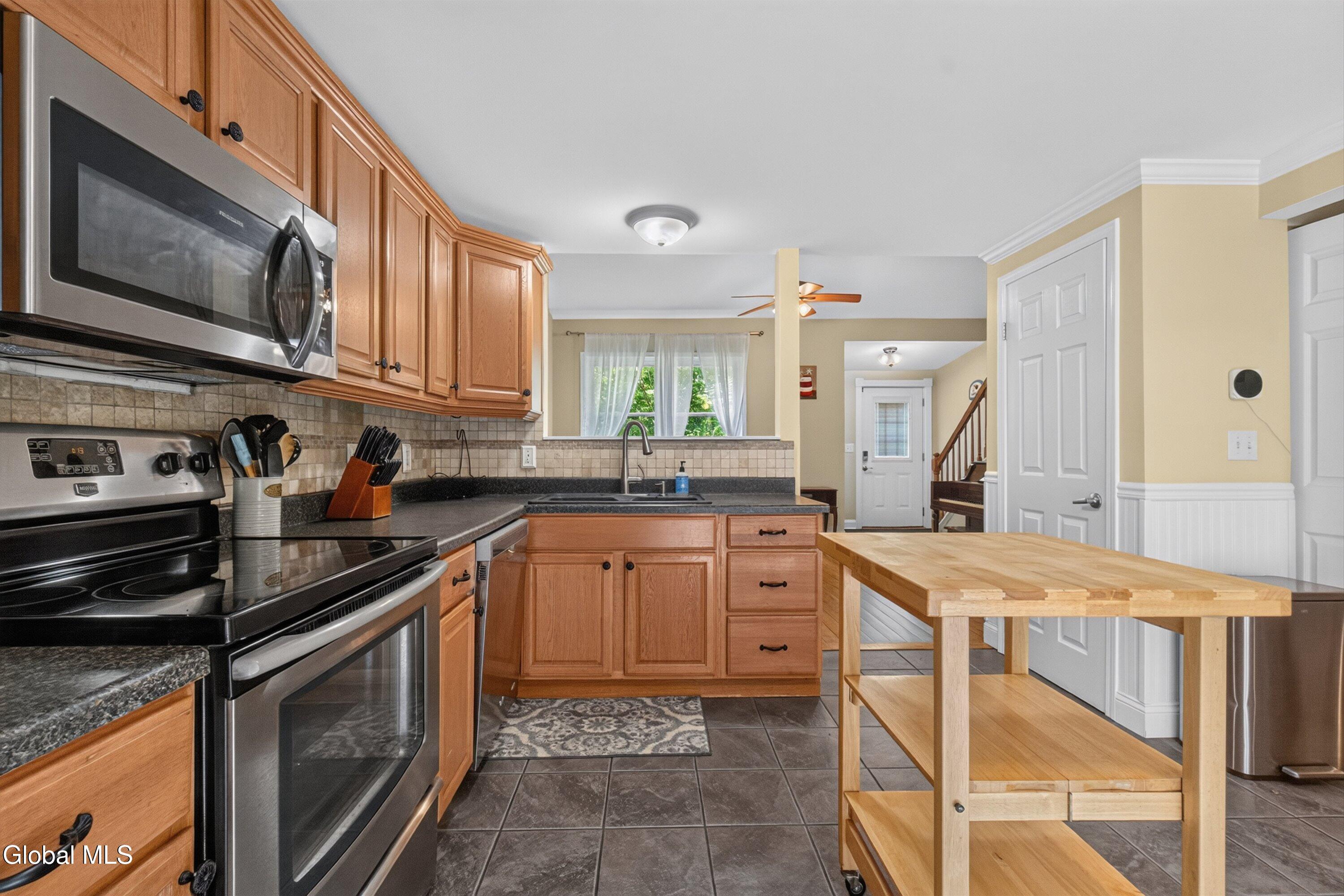34 Pepperbush Place Malta NY 12020
