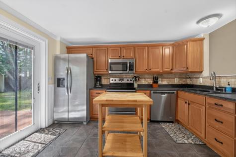 34 Pepperbush Place Malta NY 12020