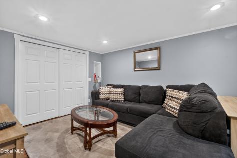 34 Pepperbush Place Malta NY 12020