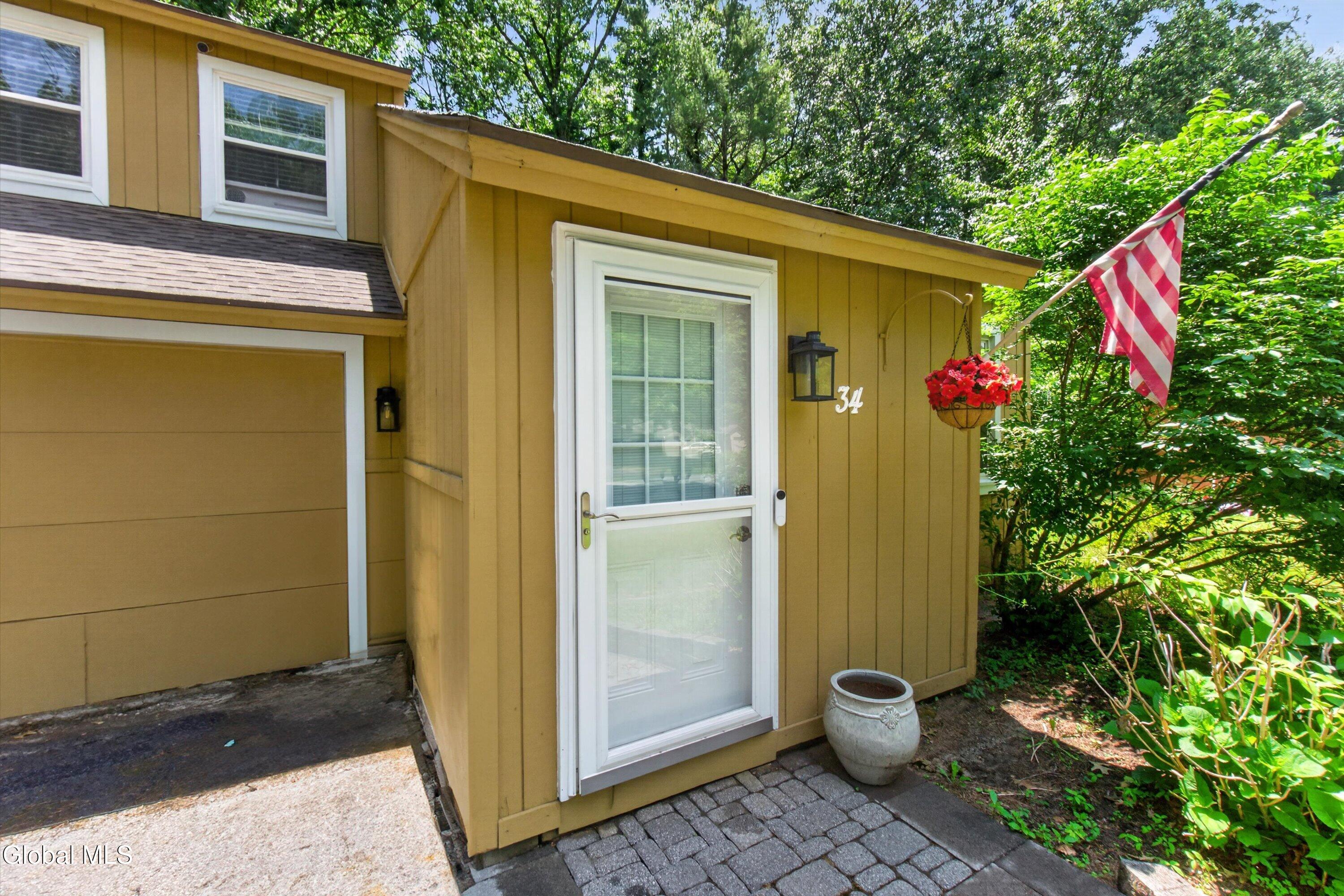 34 Pepperbush Place Malta NY 12020
