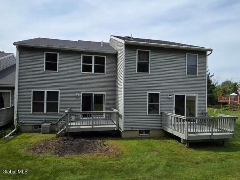 153 Harvard Road Watervliet NY 12189