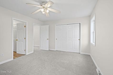 147 Harvard Road Watervliet NY 12189