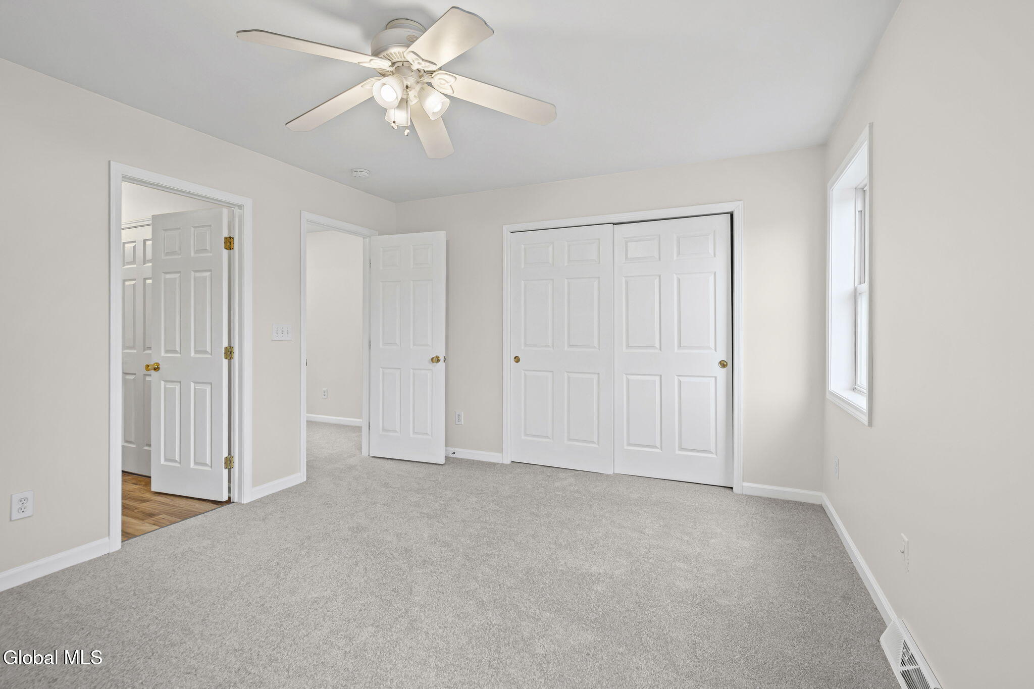 147 Harvard Road Watervliet NY 12189