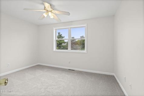 147 Harvard Road Watervliet NY 12189