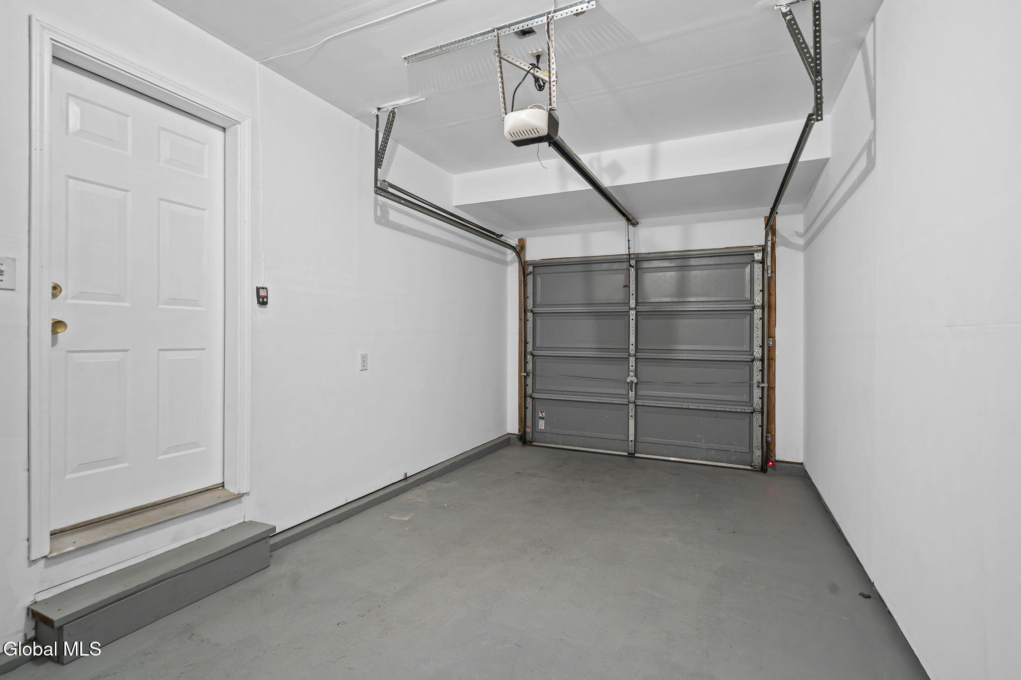 147 Harvard Road Watervliet NY 12189
