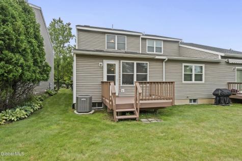 147 Harvard Road Watervliet NY 12189