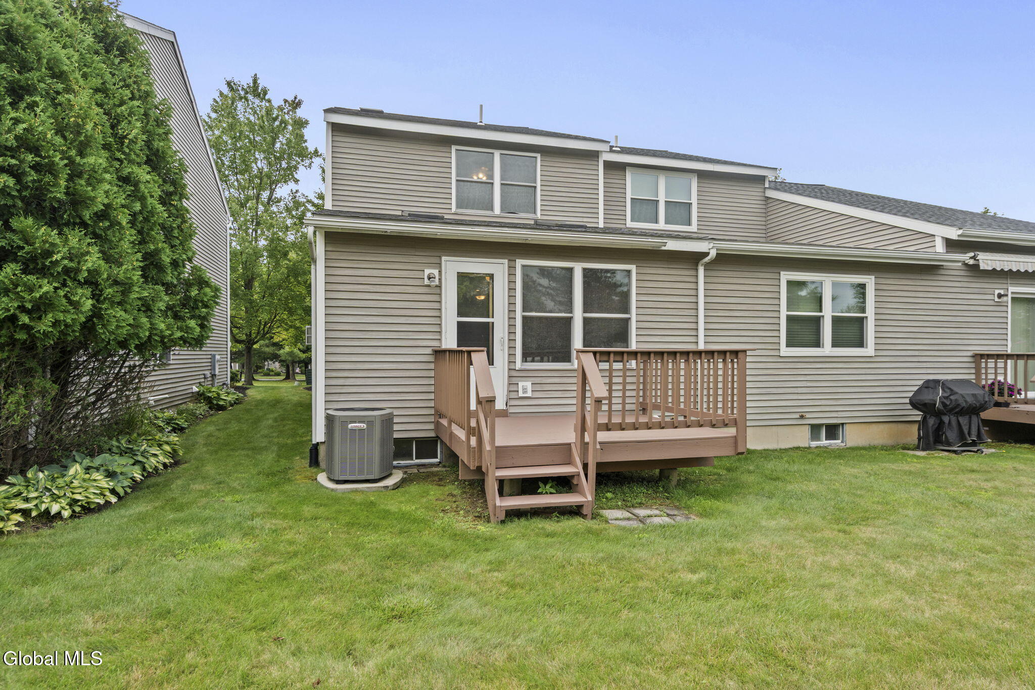 147 Harvard Road Watervliet NY 12189