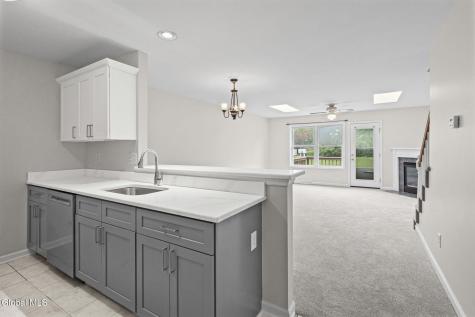 147 Harvard Road Watervliet NY 12189