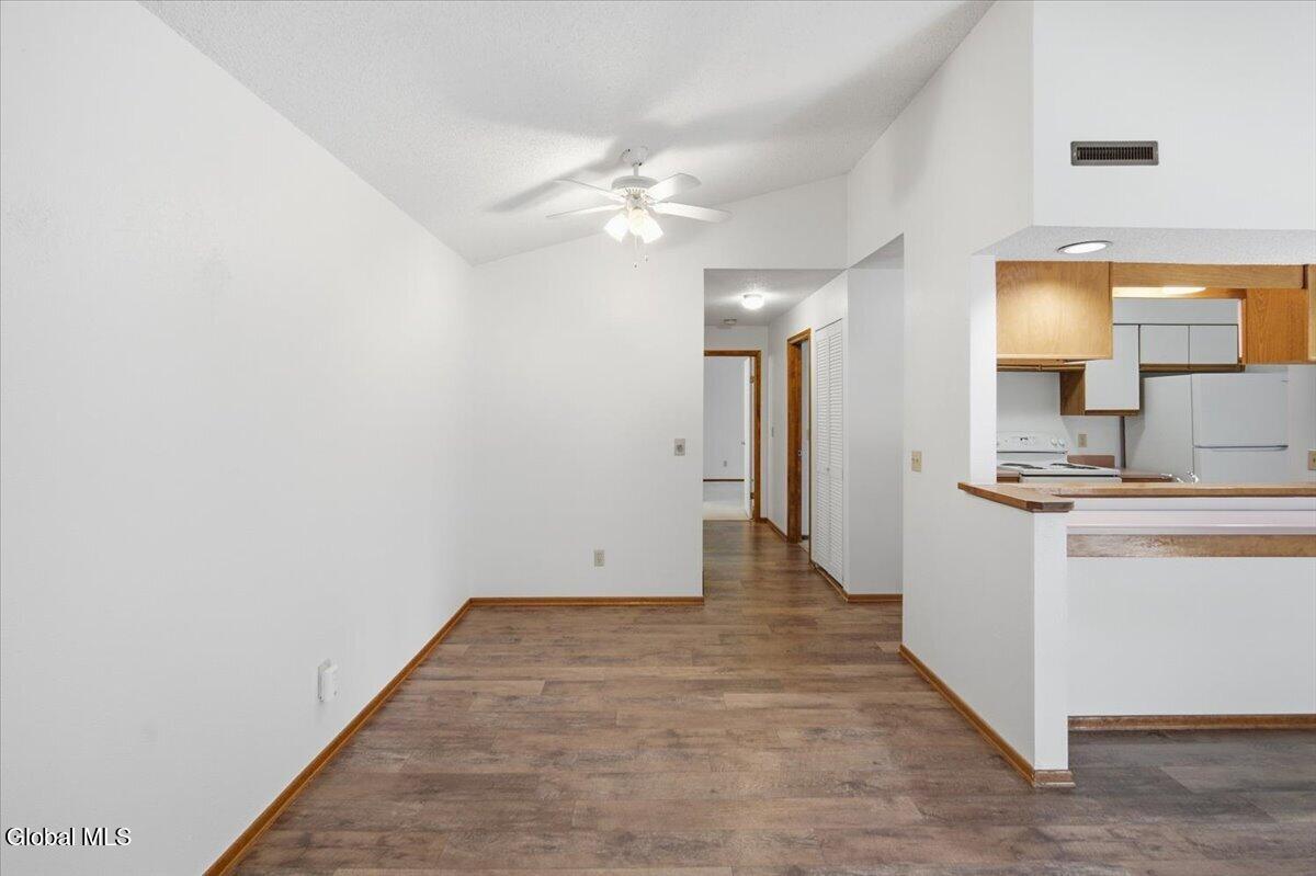 214 Monmouth Way Halfmoon NY 12065