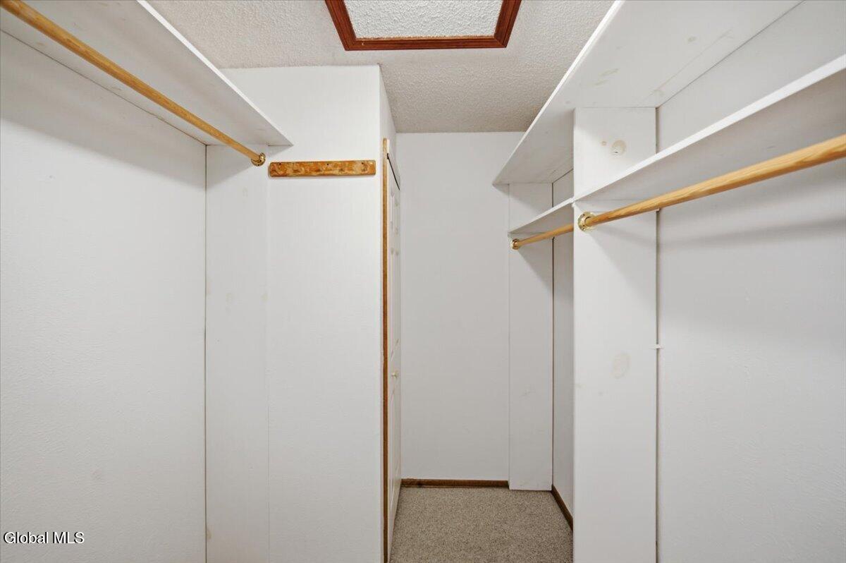 214 Monmouth Way Halfmoon NY 12065