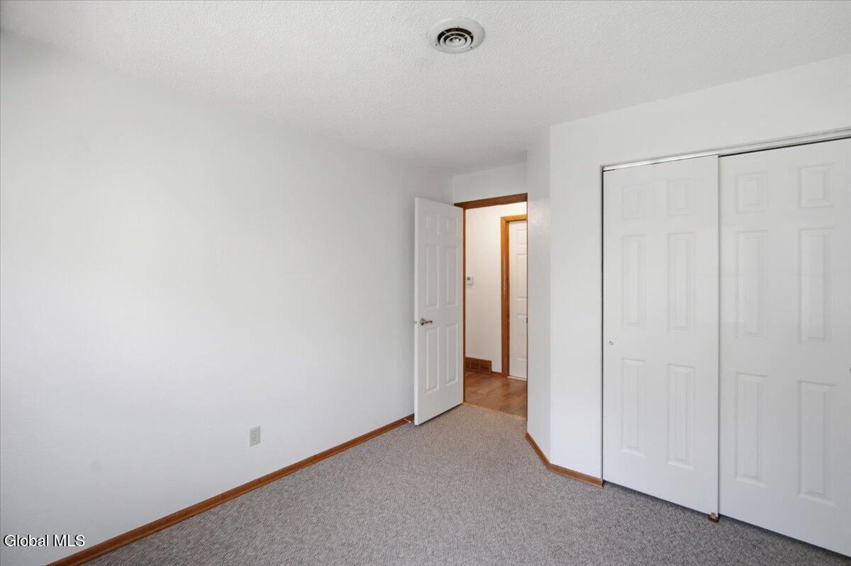 214 Monmouth Way Halfmoon NY 12065