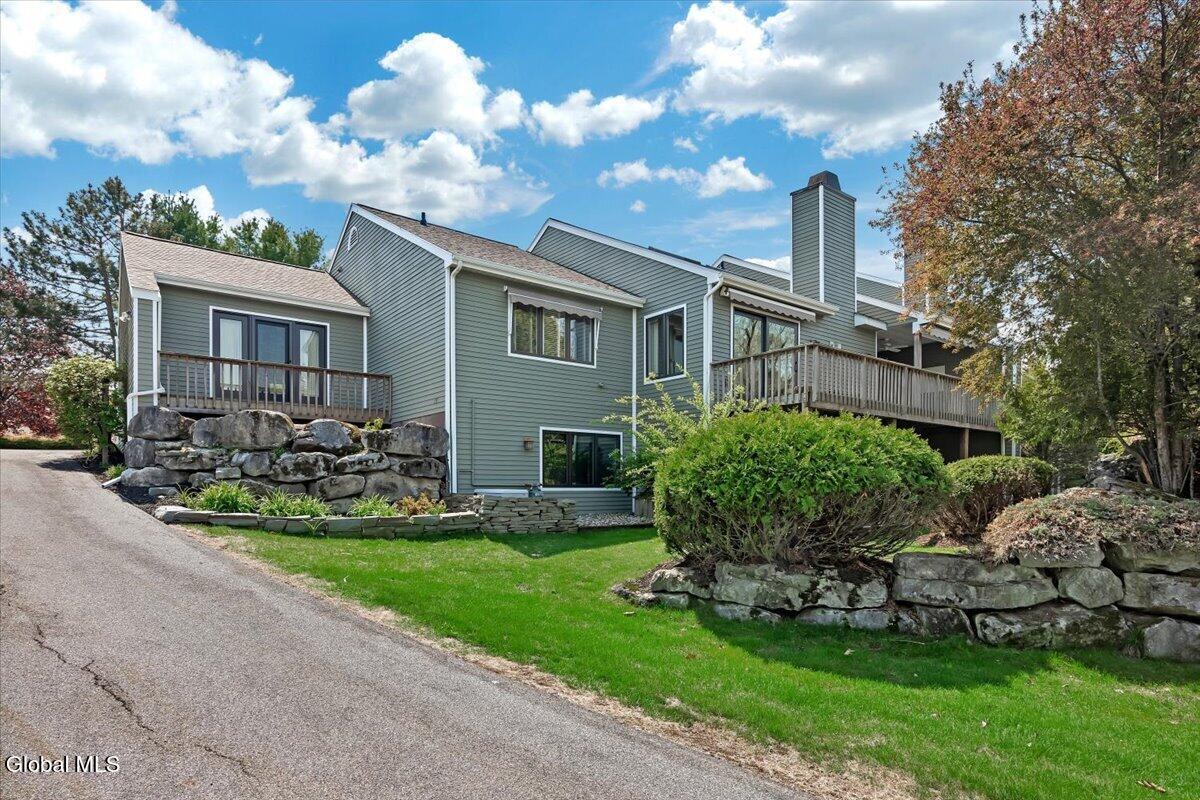 6 Collins Terrace Saratoga Springs NY 12866
