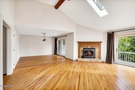 6 Collins Terrace Saratoga Springs NY 12866