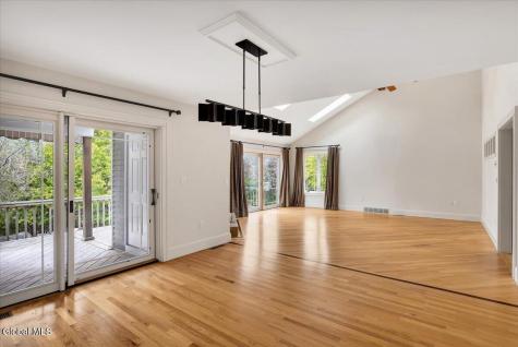 6 Collins Terrace Saratoga Springs NY 12866