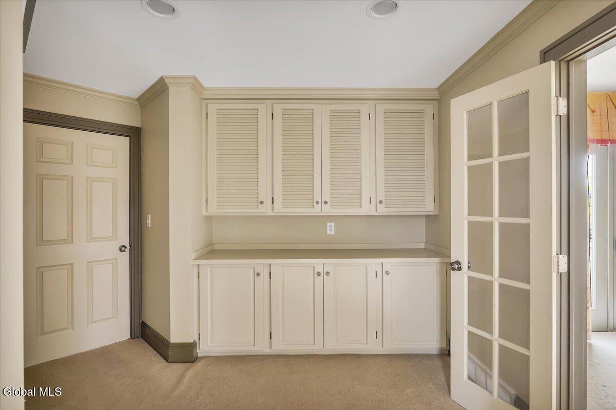 6 Collins Terrace Saratoga Springs NY 12866