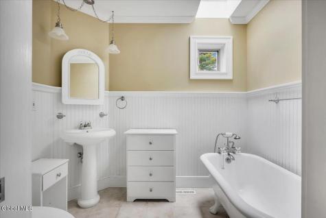 6 Collins Terrace Saratoga Springs NY 12866