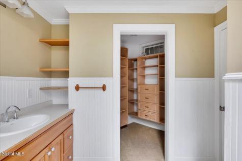 6 Collins Terrace Saratoga Springs NY 12866