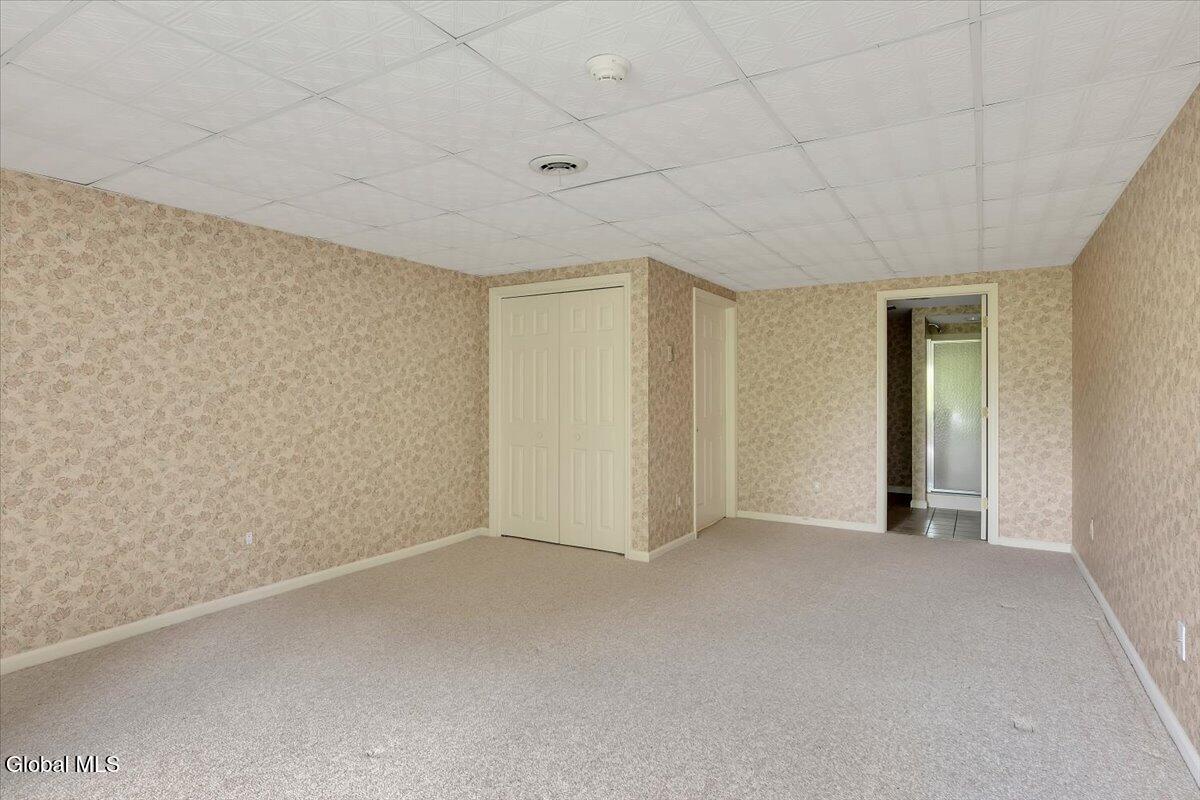 6 Collins Terrace Saratoga Springs NY 12866