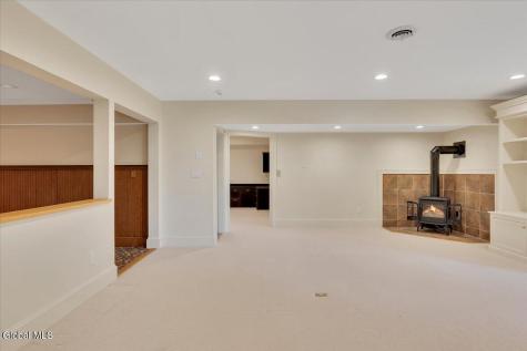 6 Collins Terrace Saratoga Springs NY 12866