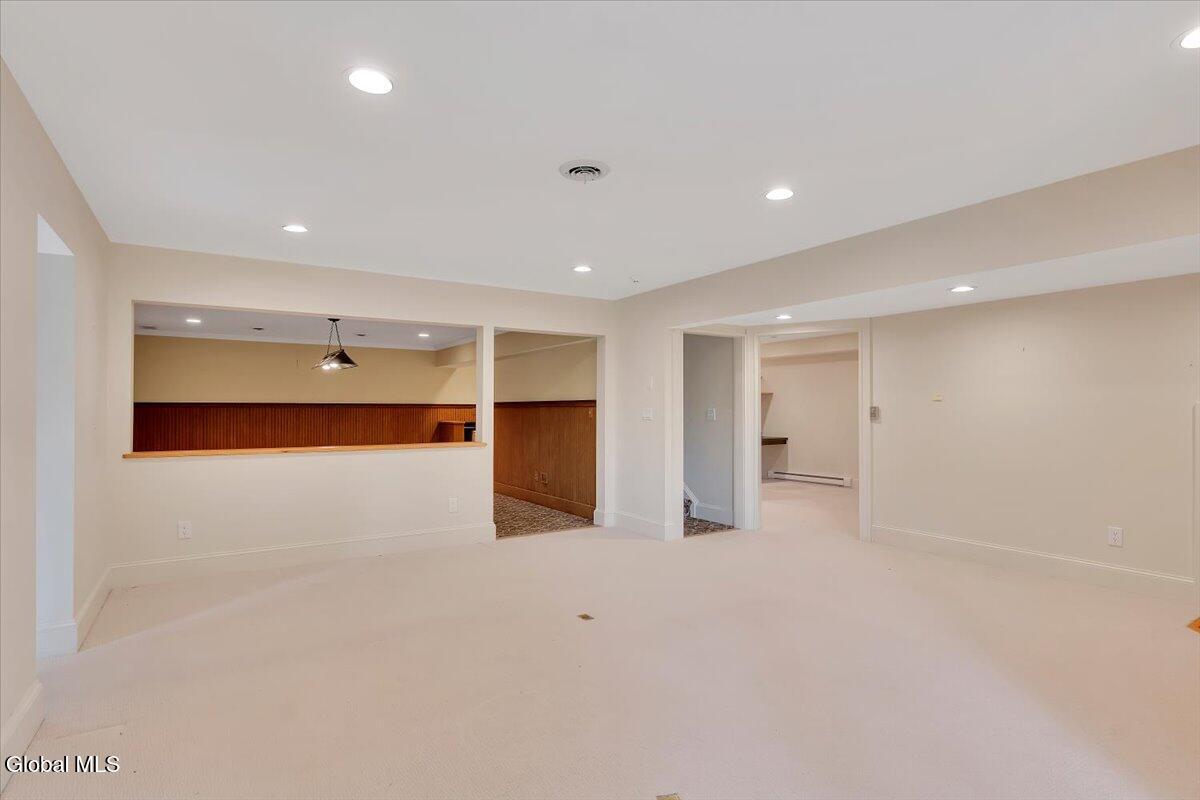 6 Collins Terrace Saratoga Springs NY 12866