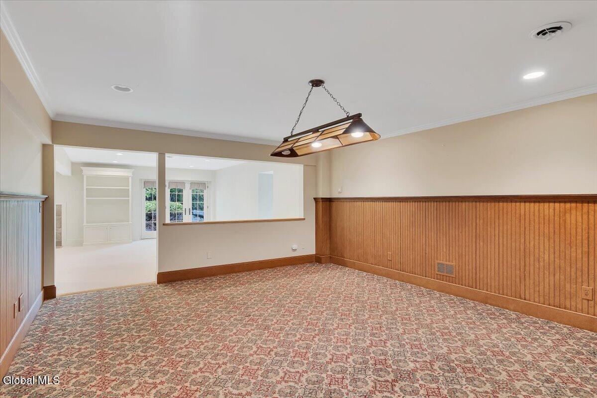 6 Collins Terrace Saratoga Springs NY 12866