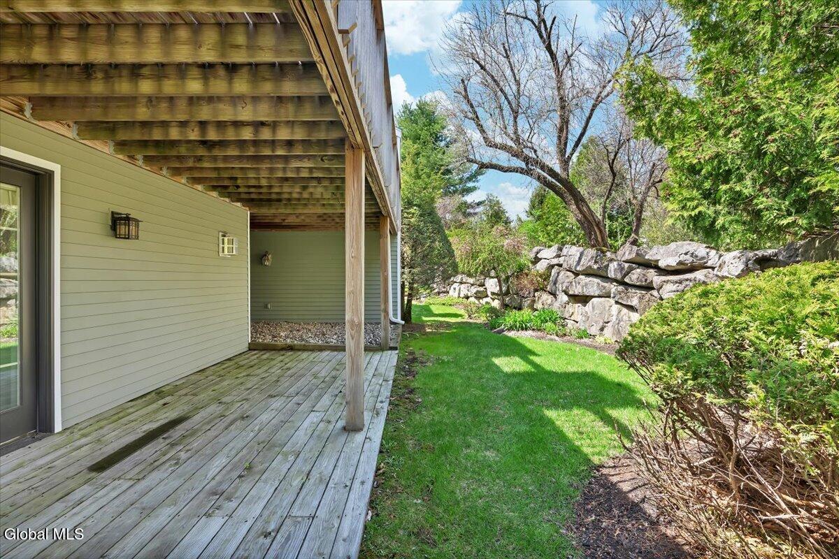 6 Collins Terrace Saratoga Springs NY 12866