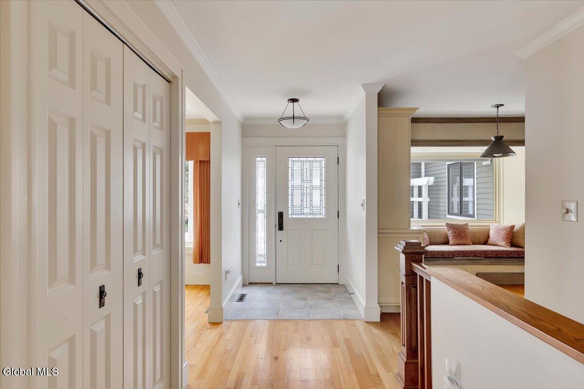 6 Collins Terrace Saratoga Springs NY 12866