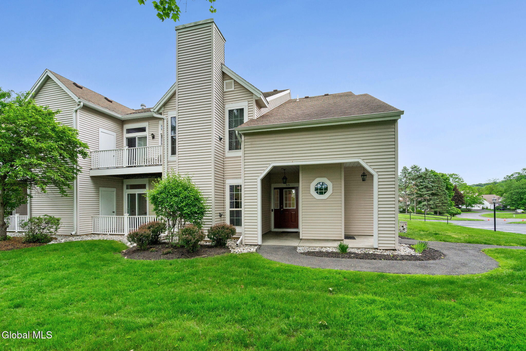 213 Diamond Rock Circle Troy NY 12182