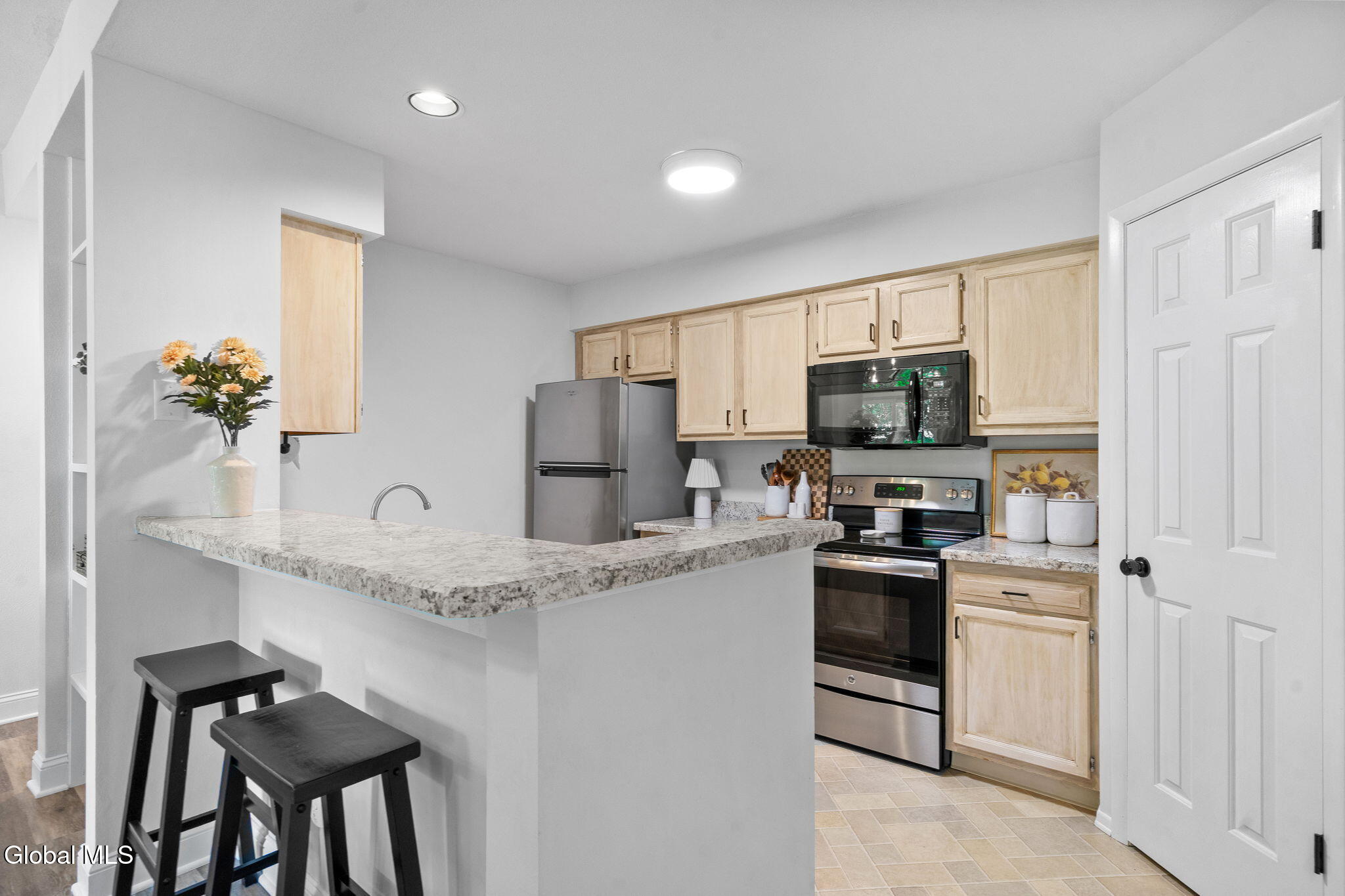 213 Diamond Rock Circle Troy NY 12182