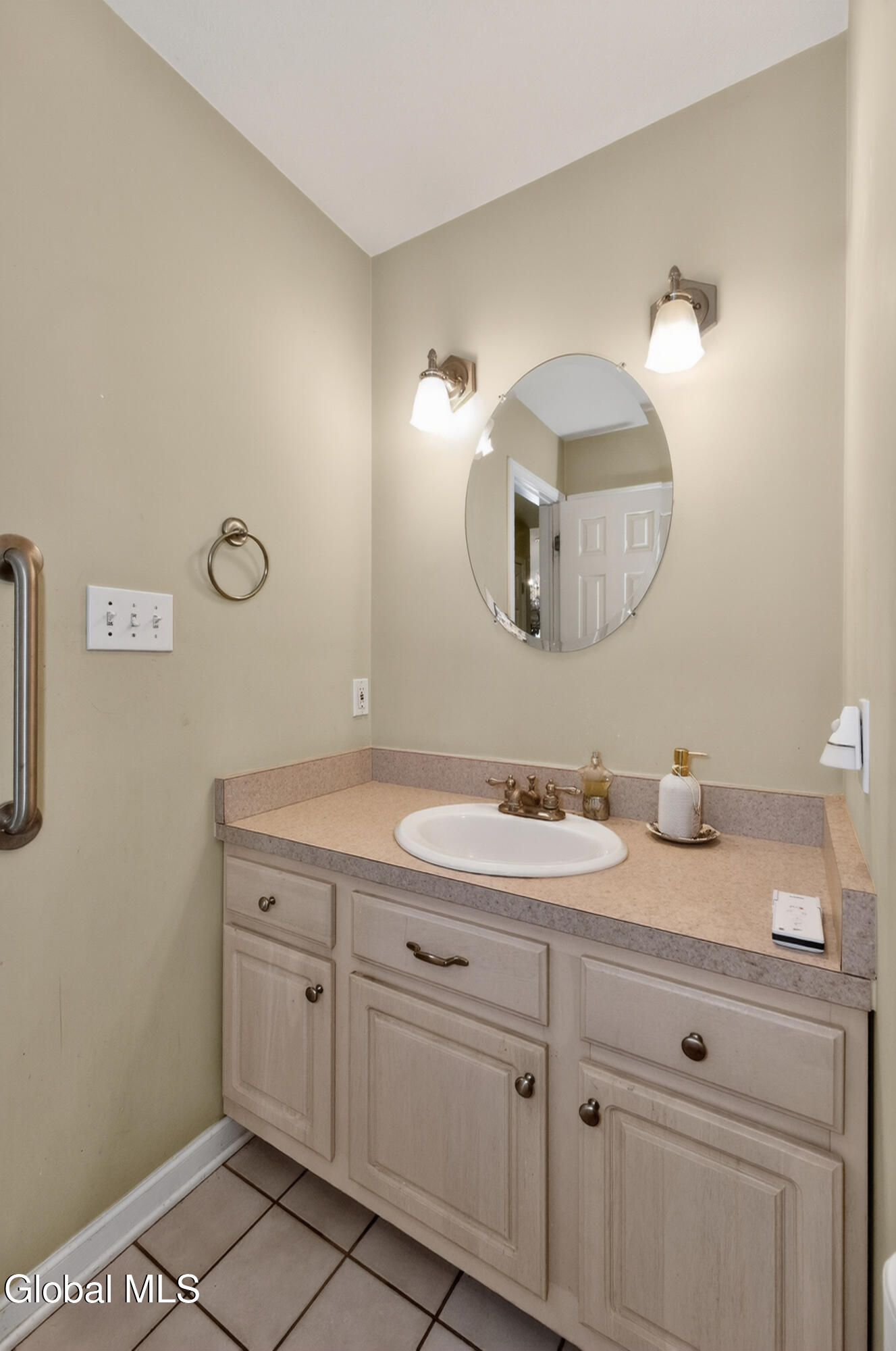 1200 Hillside Avenue Schenectady NY 12309