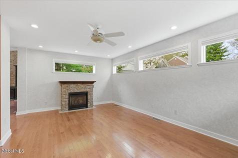 214 Colonial Avenue Albany NY 12208