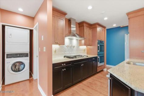 214 Colonial Avenue Albany NY 12208