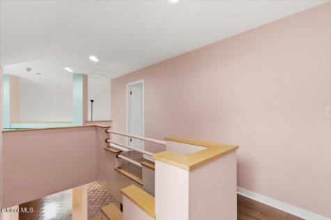 214 Colonial Avenue Albany NY 12208