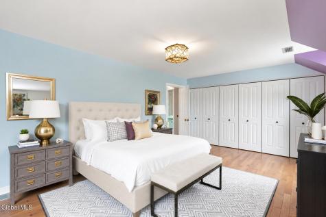 214 Colonial Avenue Albany NY 12208