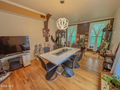149 Lancaster Street Albany NY 12210