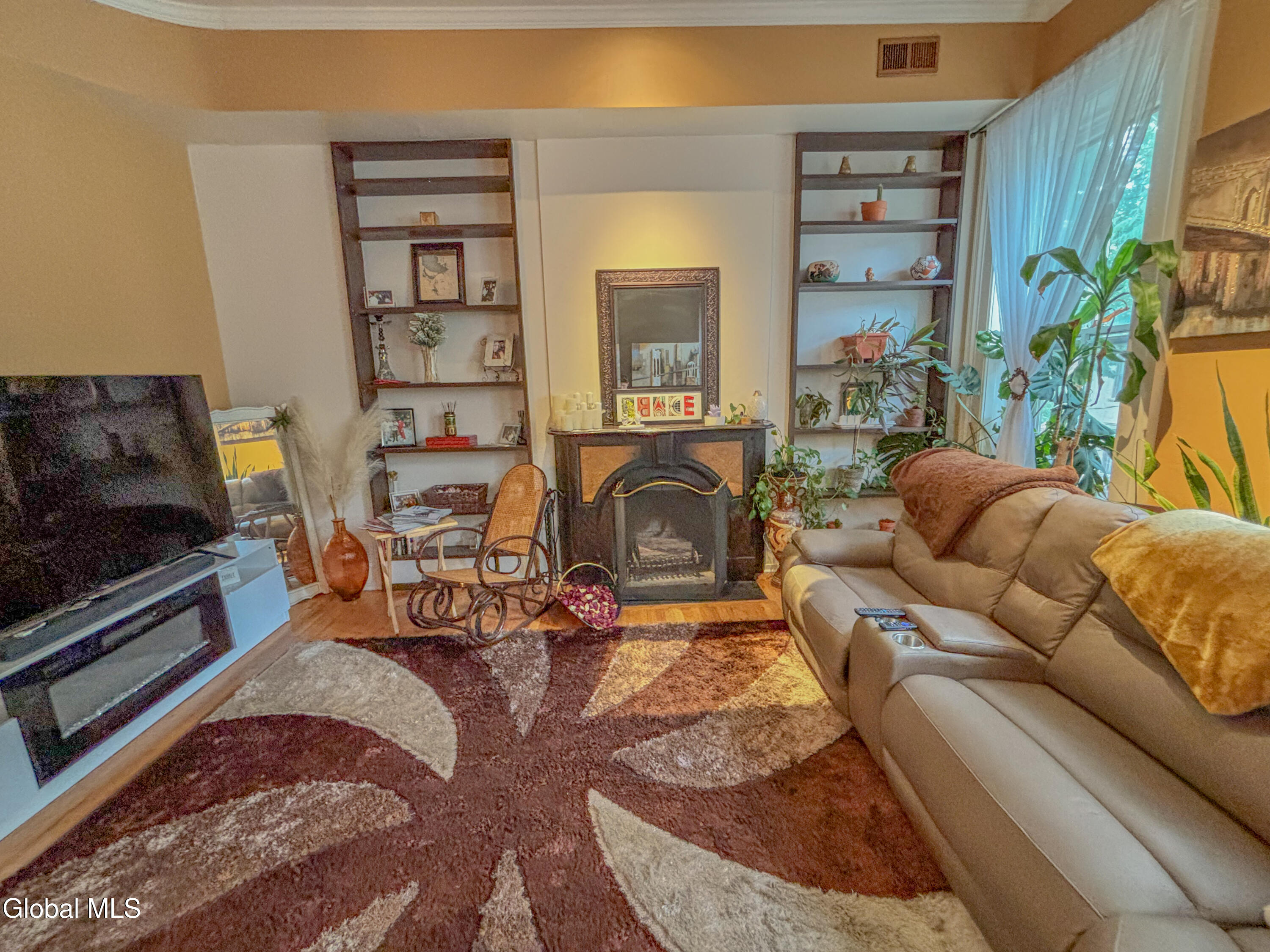 149 Lancaster Street Albany NY 12210